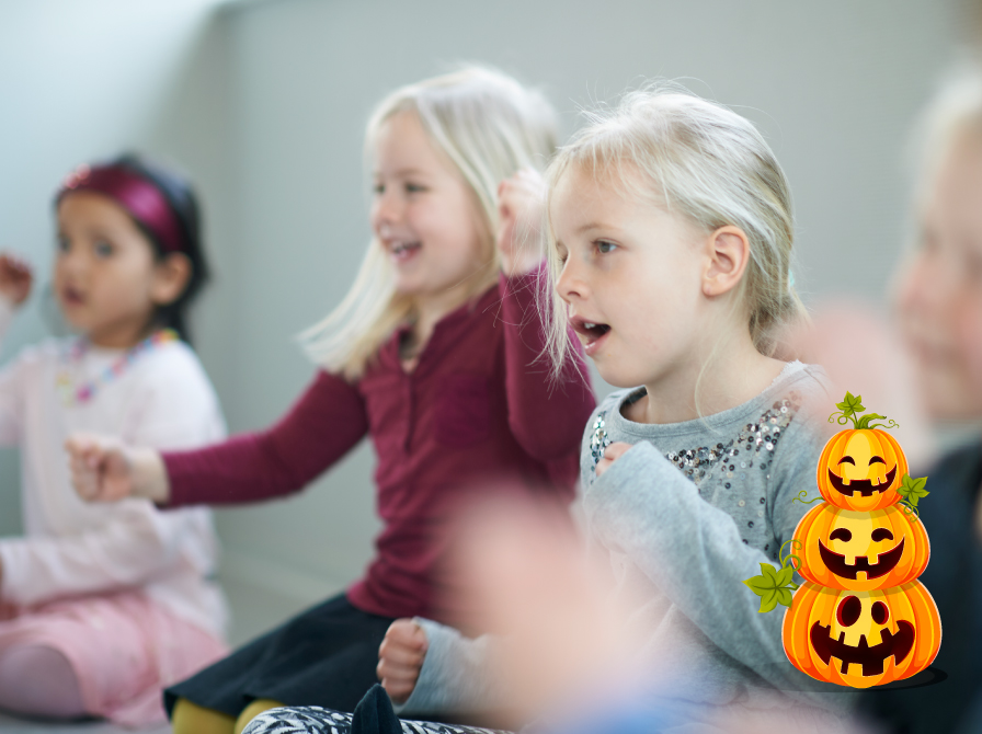 Små Synger Sammen Halloween